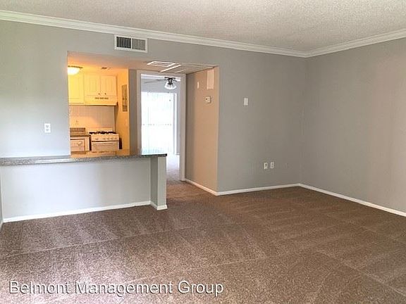 3rd image of 121 Oyster Bay Cir APT 210