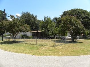 201 Big Chief Dr, Gun Barrel City, TX 75156