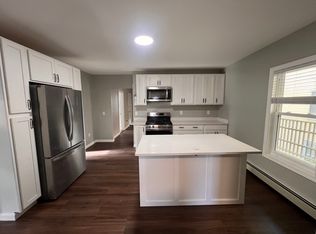 169 Bell St APT 1, Manchester, NH 03103