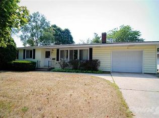 811 Chestnut St, Cadillac, MI 49601