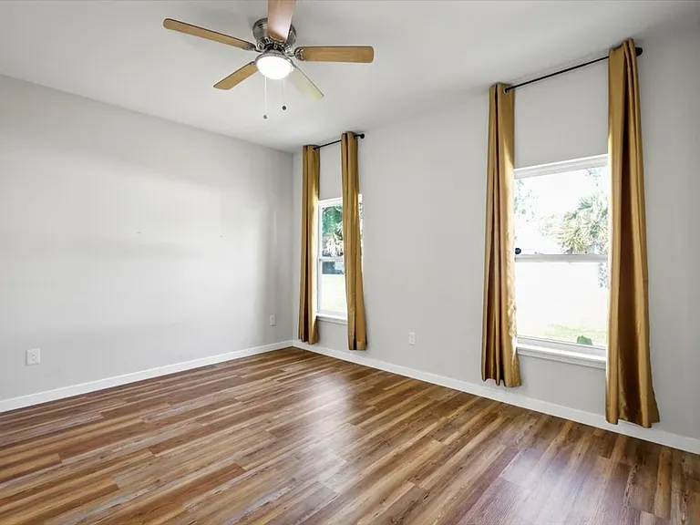 700 Hamilton Ave — Photo 8