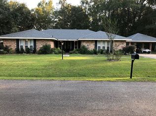 17146 Irma Dr, Hammond, LA 70403