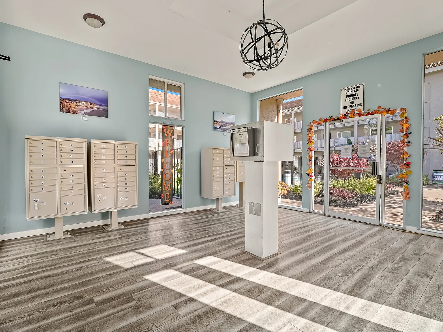 2 bed, 1150 sqft, $4,300 — Photo 2