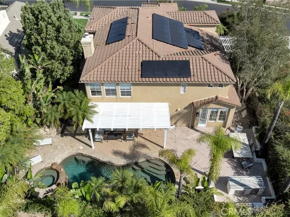 2912 Woodflower St, Thousand Oaks, CA 91362