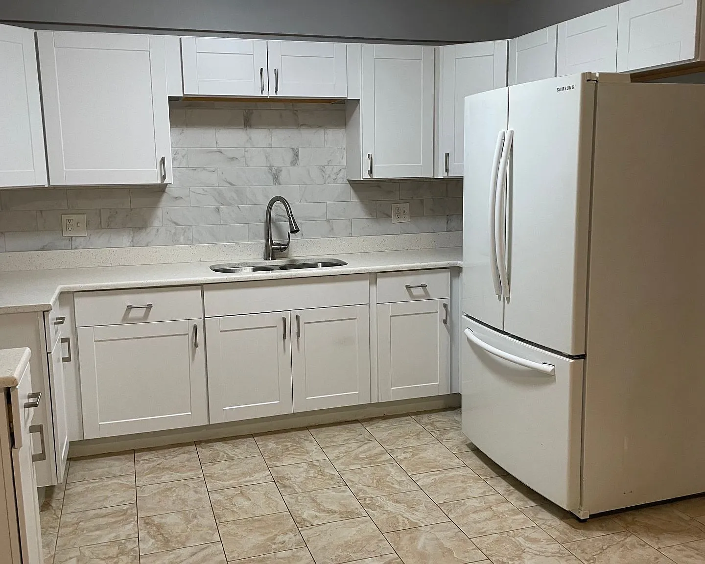 119 W Rockland Rd — Photo 1