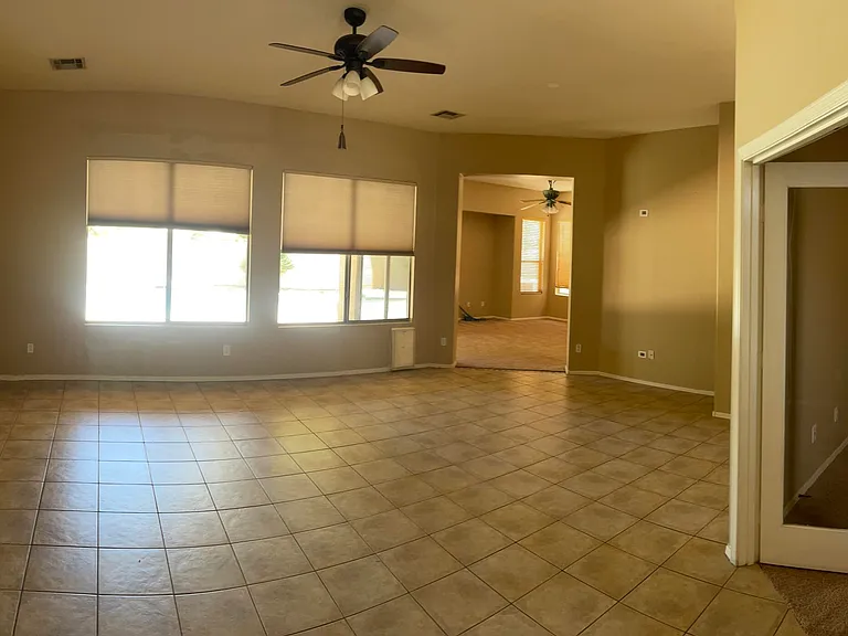 1680 W Saragosa St — Photo 6