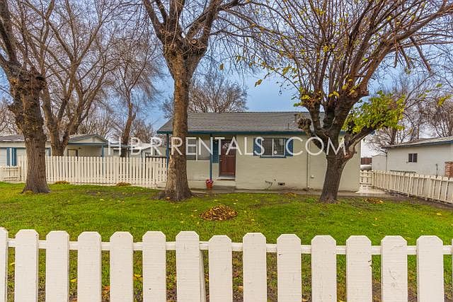 1st image of 6561 W Arbor Ave