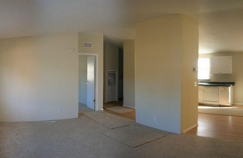 1st image of 2434 Dodane Ave