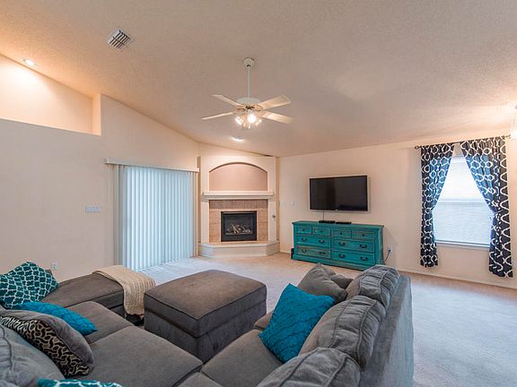 5th image of 10423 Chaparro Dr NW