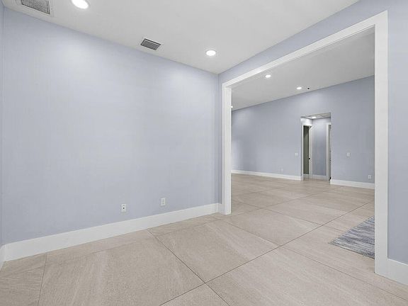 5th image of 13530 55TH Road N