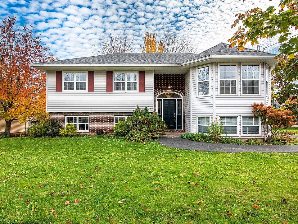 1st image of 32 Wilson Rd