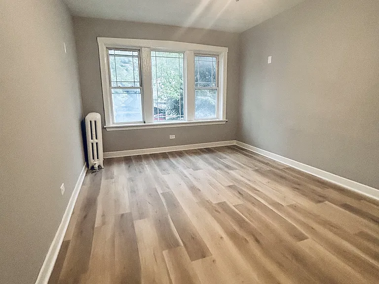 5005 N Harding Ave #5011-3 — Photo 20