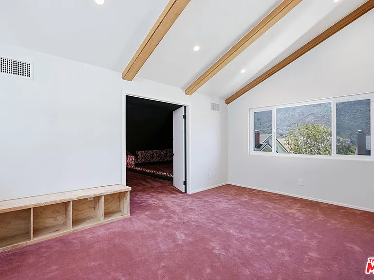 1314 Avenida De Cortez — Photo 30