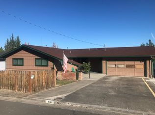401 Elm St, Phoenix, OR 97535