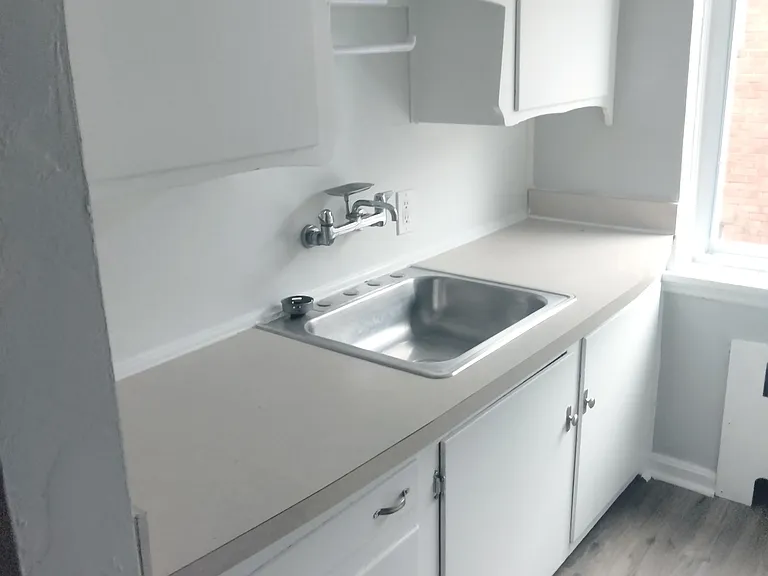 17846 Northwood Ave — Photo 12