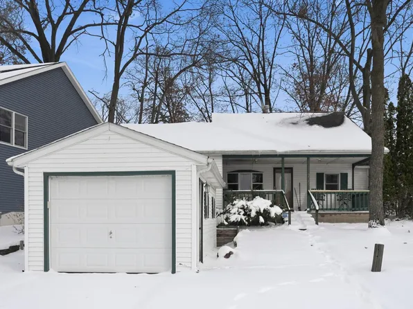 735 Lane 274 Crooked Lk, Angola, IN 46703