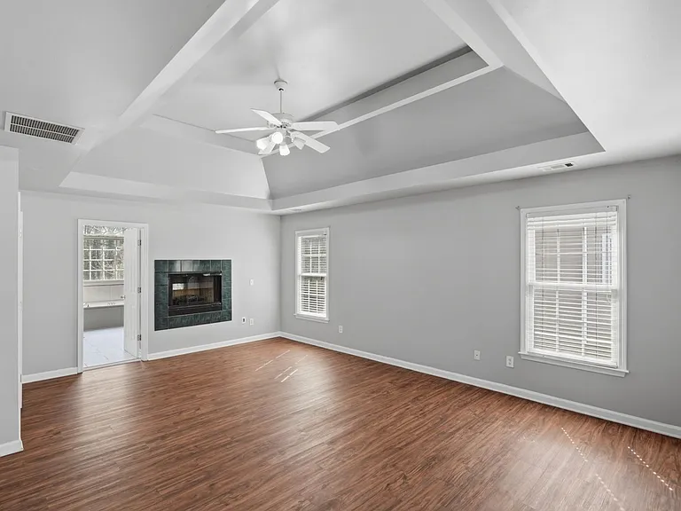 2927 Arbor Creek Ln — Photo 14