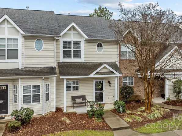 12250 Savannah Garden Dr, Charlotte, NC 28273