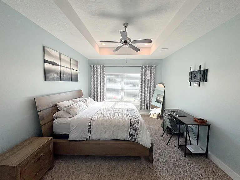 5772 Conley Ct — Photo 11