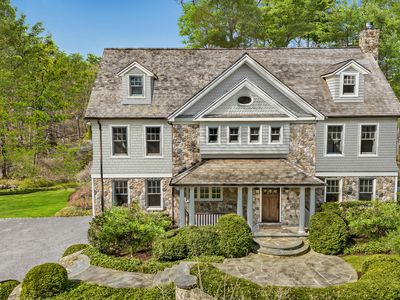 80 Sawmill Ln, Greenwich, CT, 06830