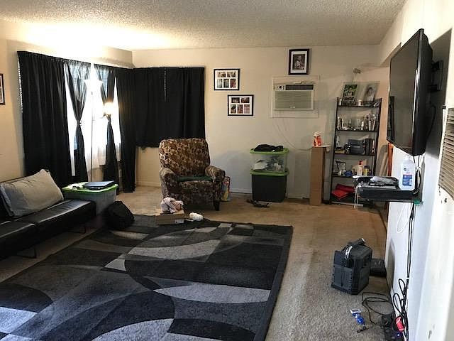 2nd image of 6050 Landis Ave