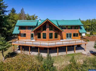 330 S Bay Rd, Toledo, OR 97391