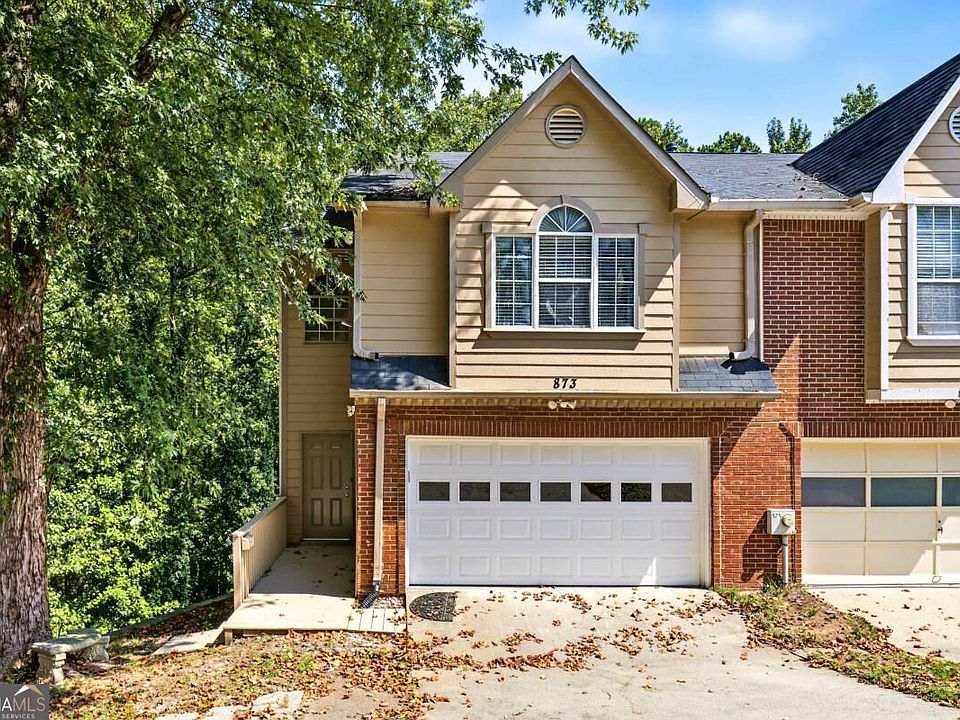 1st image of 873 Edgewater Cir