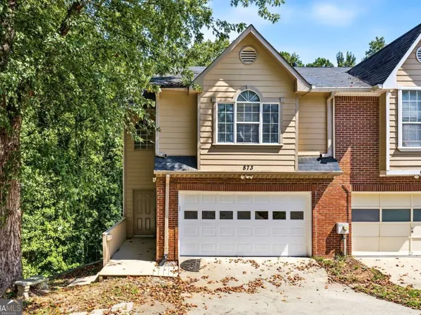 873 Edgewater Cir, Marietta, GA 30062