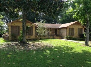 207 Autauga St, Wetumpka, AL 36092