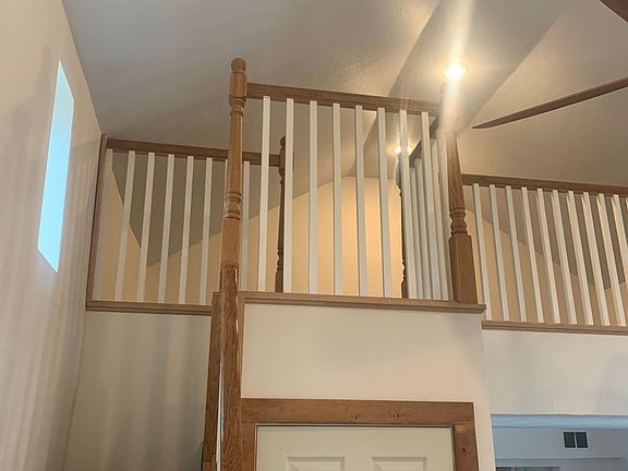 5th image of 333 W Park Ave APT 2