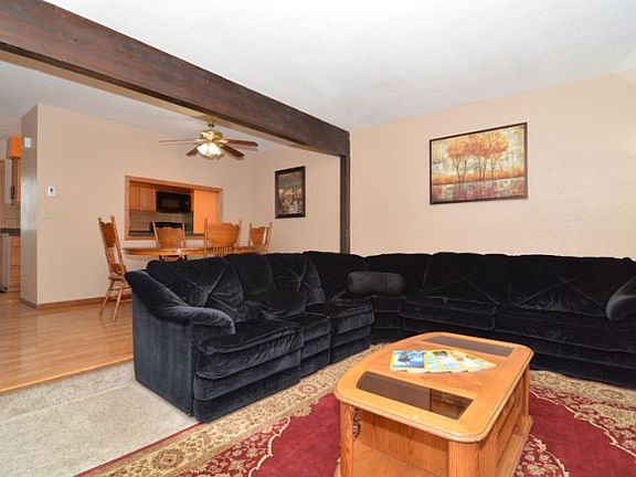 2nd image of W163N11461 Windsor Ct