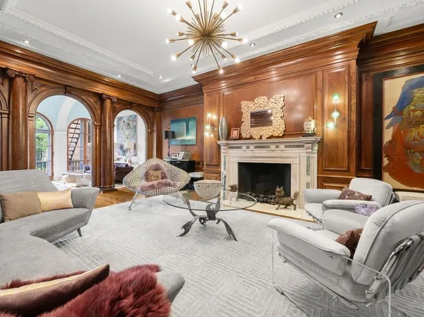 260 Beacon St APT 4, Boston, MA 02116