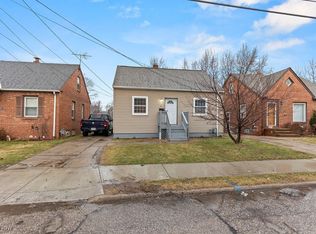 13508 Crossburn Ave, Cleveland, OH