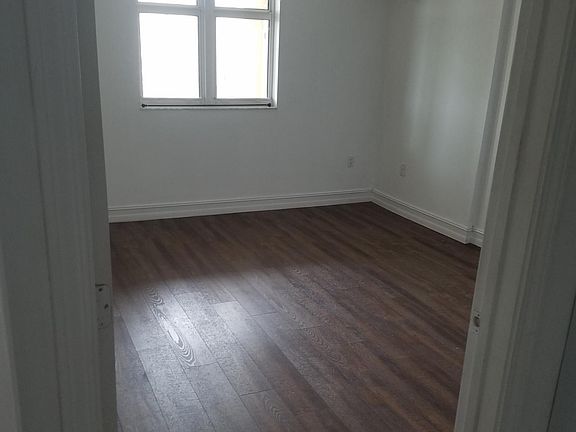 5th image of 117 NW 42nd Ave APT 1202