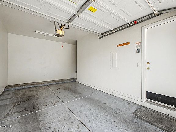 4th image of 1406 W EMERALD Avenue #103