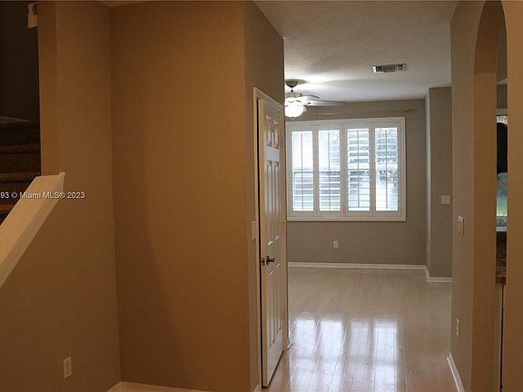 4th image of 142 Coconut Key Ln Unit 142