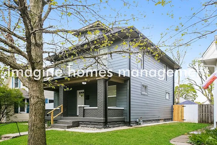 1118 N Parker Ave — Photo 3