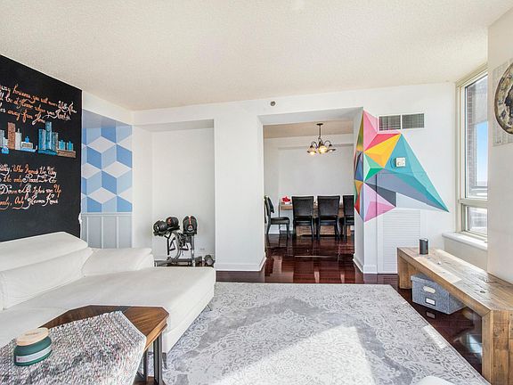 5th image of 3320 Spinnaker Ln APT 17D