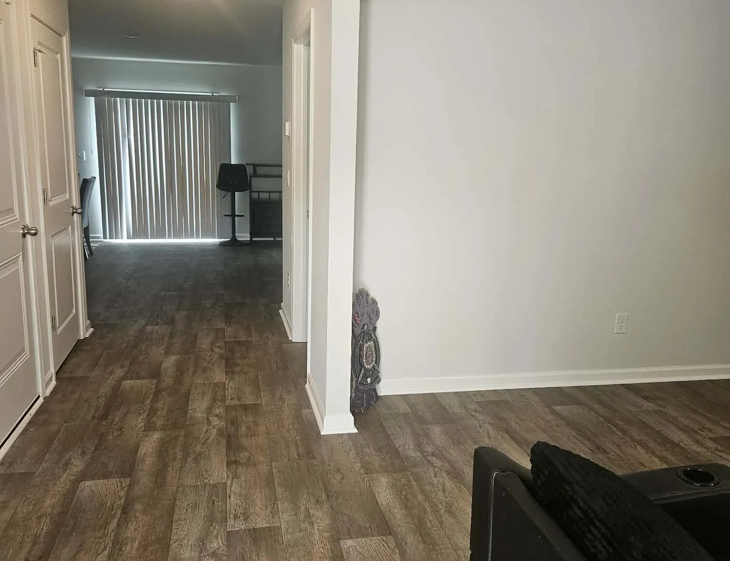 4 bed, 2.5 bath, 2338 sqft, $2,800 — Photo 3