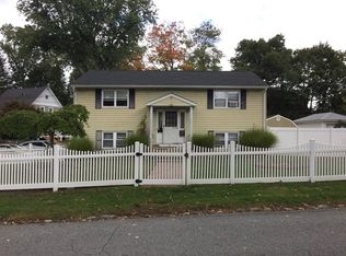 21 Manchester St #1, Attleboro, MA 02703