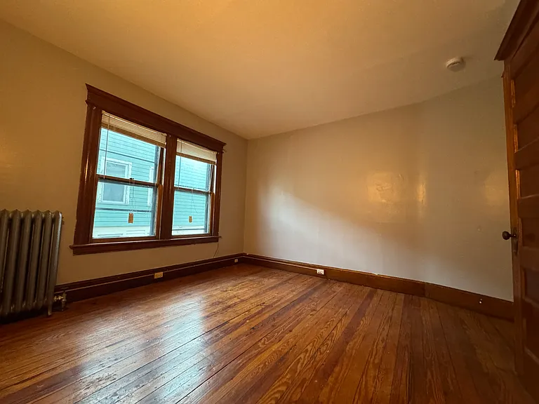 117 Highland Ave #2 — Photo 8