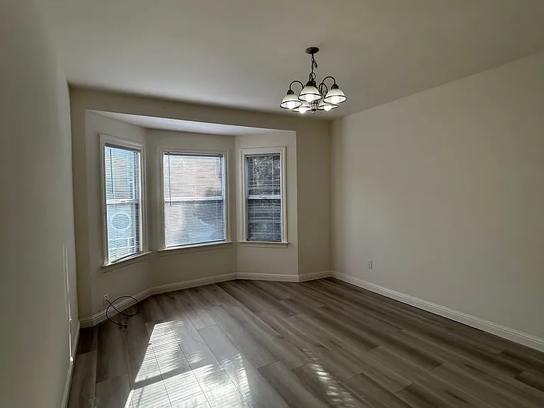 1600 Vallejo St #4 — Photo 4