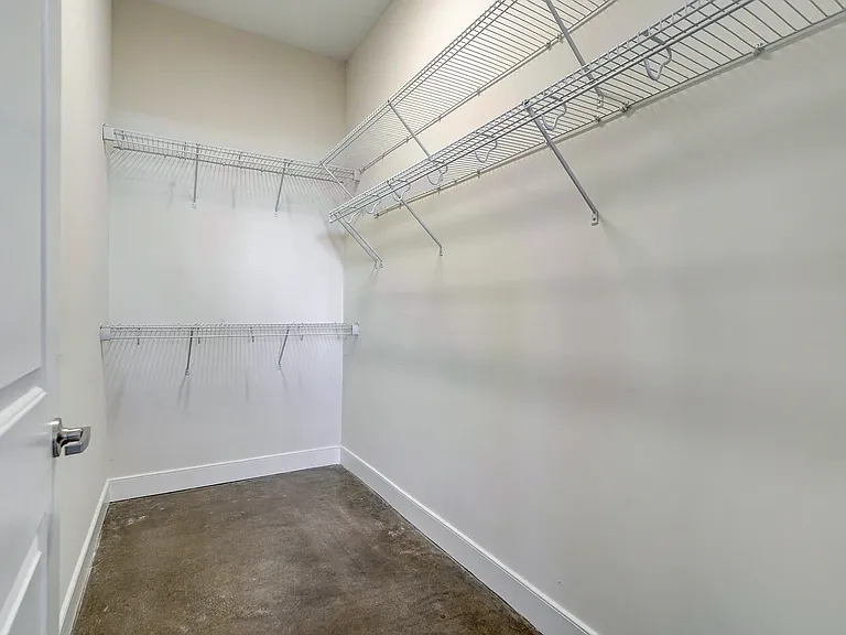 1200 McDonough St — Photo 17