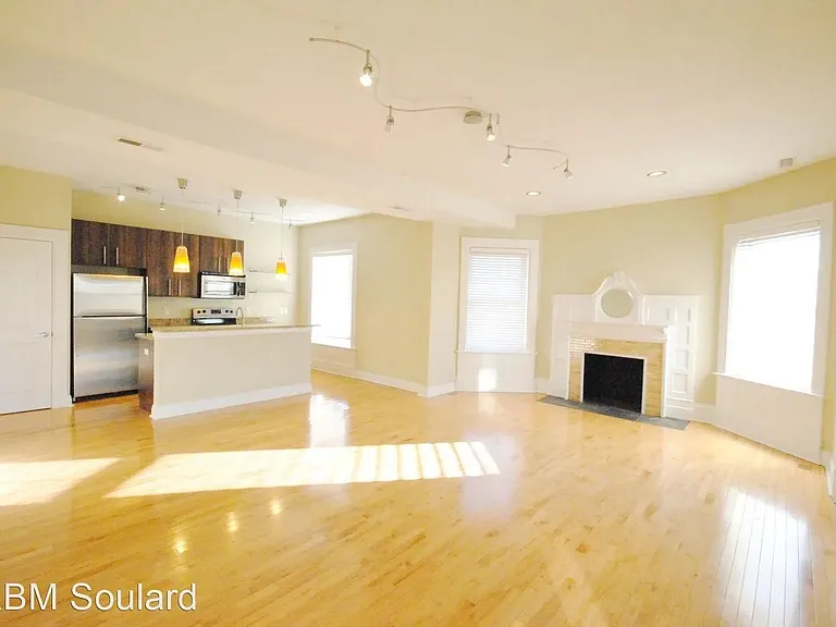 1520 S Grand Blvd — Photo 9