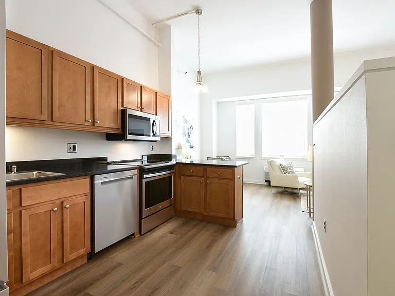 15 Dinah Rd #207 — Photo 8