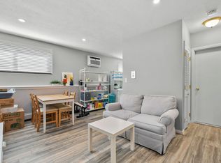 180 River St #10A, Waltham, MA 02453
