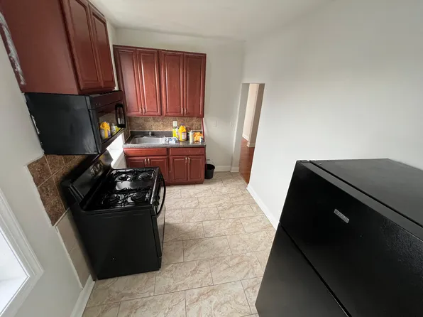 161 Bergen Ave #42E, Jersey City, NJ 07305