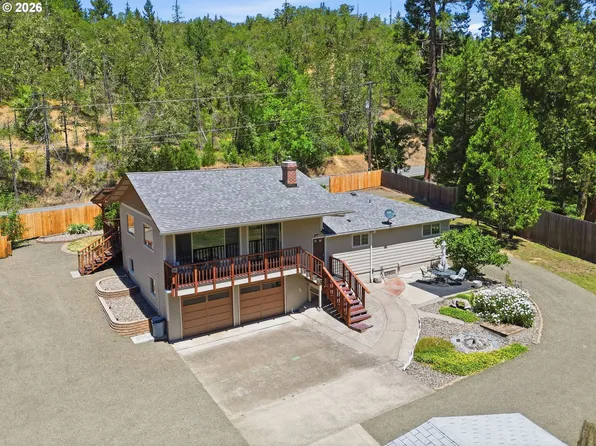 5407 Buckhorn Rd, Roseburg, OR 97470
