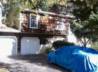 109 Claire Dr, Lakewood, NJ