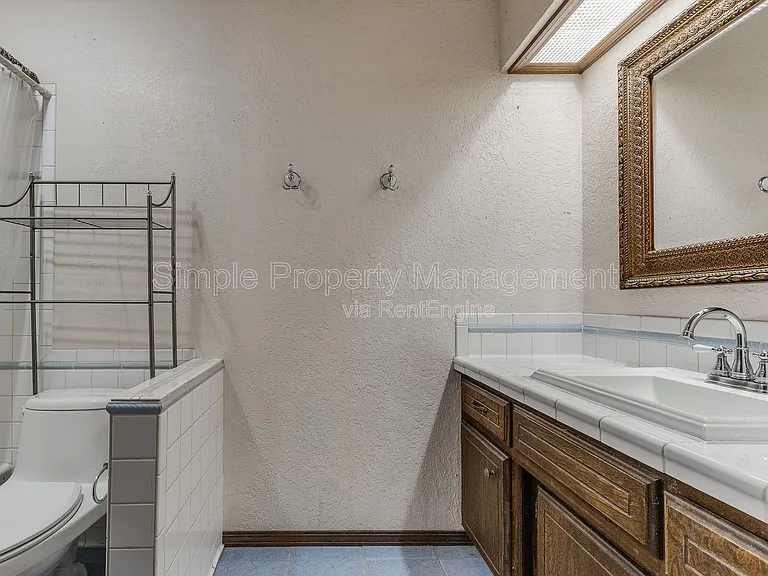 18916 Dave Dr — Photo 21